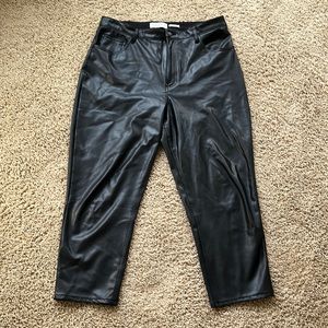 Abercrombie Vegan Leather curve love pants